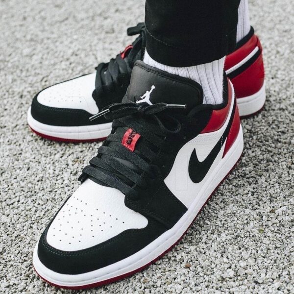 Nike Air Jordan 1 Low Black Toe 6