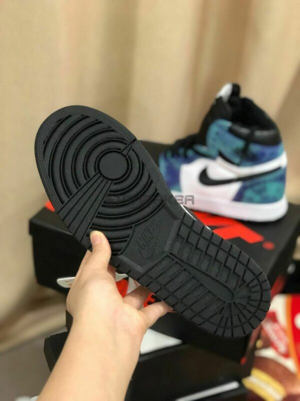 Giay Nike Air Jordan 1 Retro High Tie Dye 3