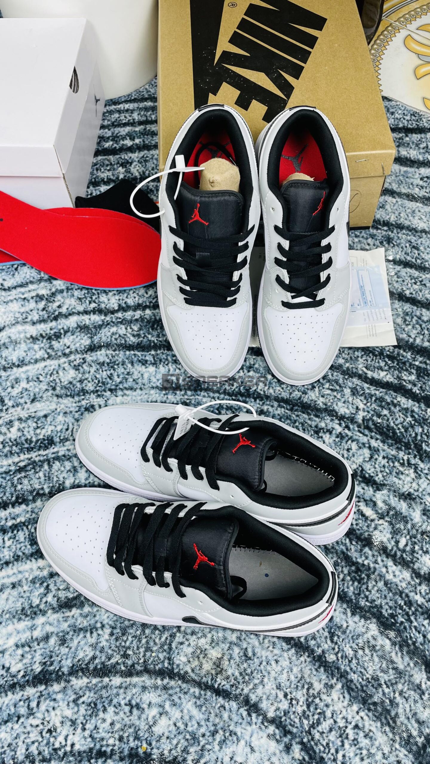 Nike Air Jordan 1 Low Light Smoke Grey REP 1:1 miếng lót đỏ may mắn cho người sở hữu em nó
