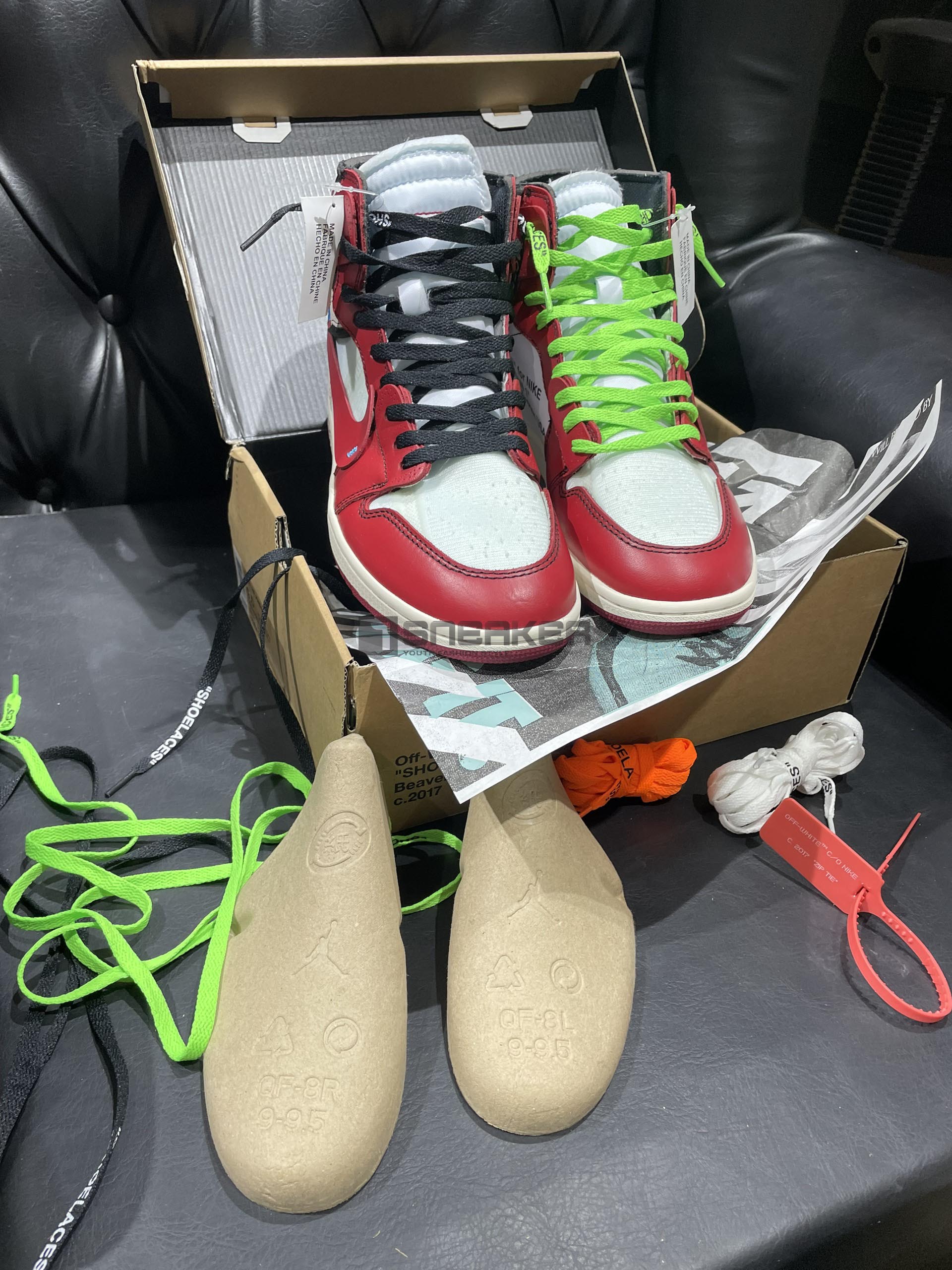 Giày Nike Air Jordan 1 Chicago Off White Pk God Factory hộp và bộ giây giày tại shop mình