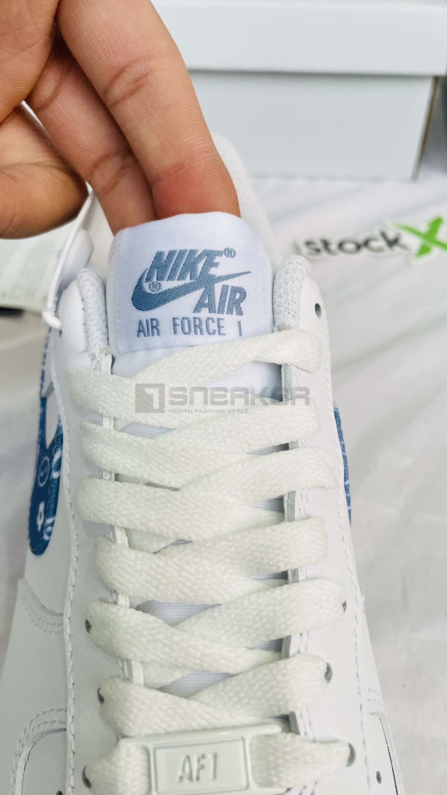 aGiày Nike Air Force 1 Trắng xanh chất liệu giày đẹp