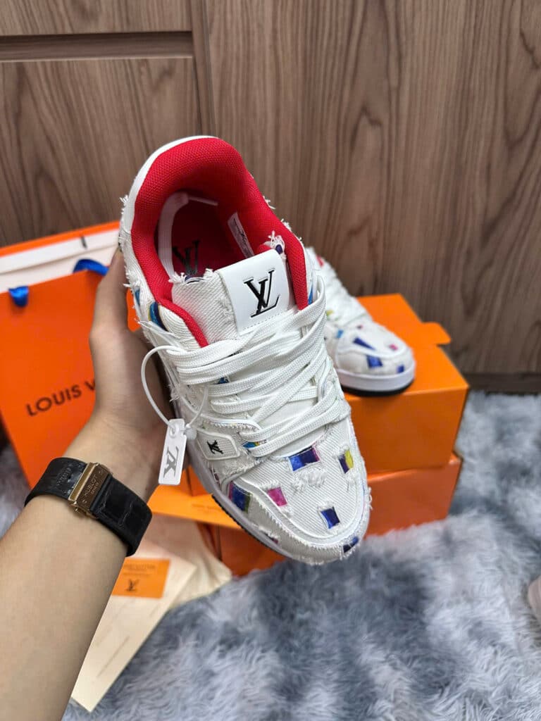 louis vuitton maxi trainer vai xe 4