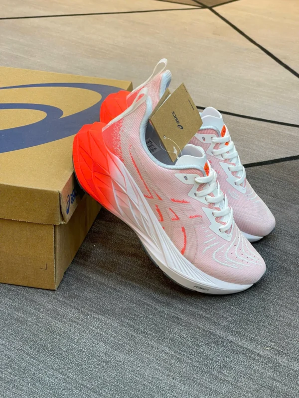 Asics Novablast 4 White Sunrise Red TraNg Hong Nu 4