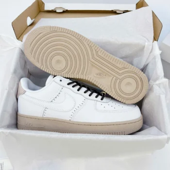 WMNS Nike Air Force 1 Low Brogue - Góc nhìn bên hông