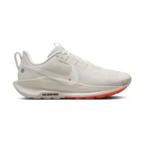 Giày Nike Pegasus Trail 5 Phantom/Picante Red, góc nhìn bên