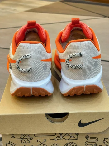 Đế giày Nike Reactx Pegasus Trail 5, độ bám tốt trên mọi địa hình