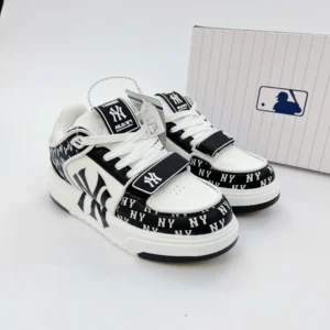 Giày MLB Cổ Thấp Chunky Liner Mid Classic Monogram Đen