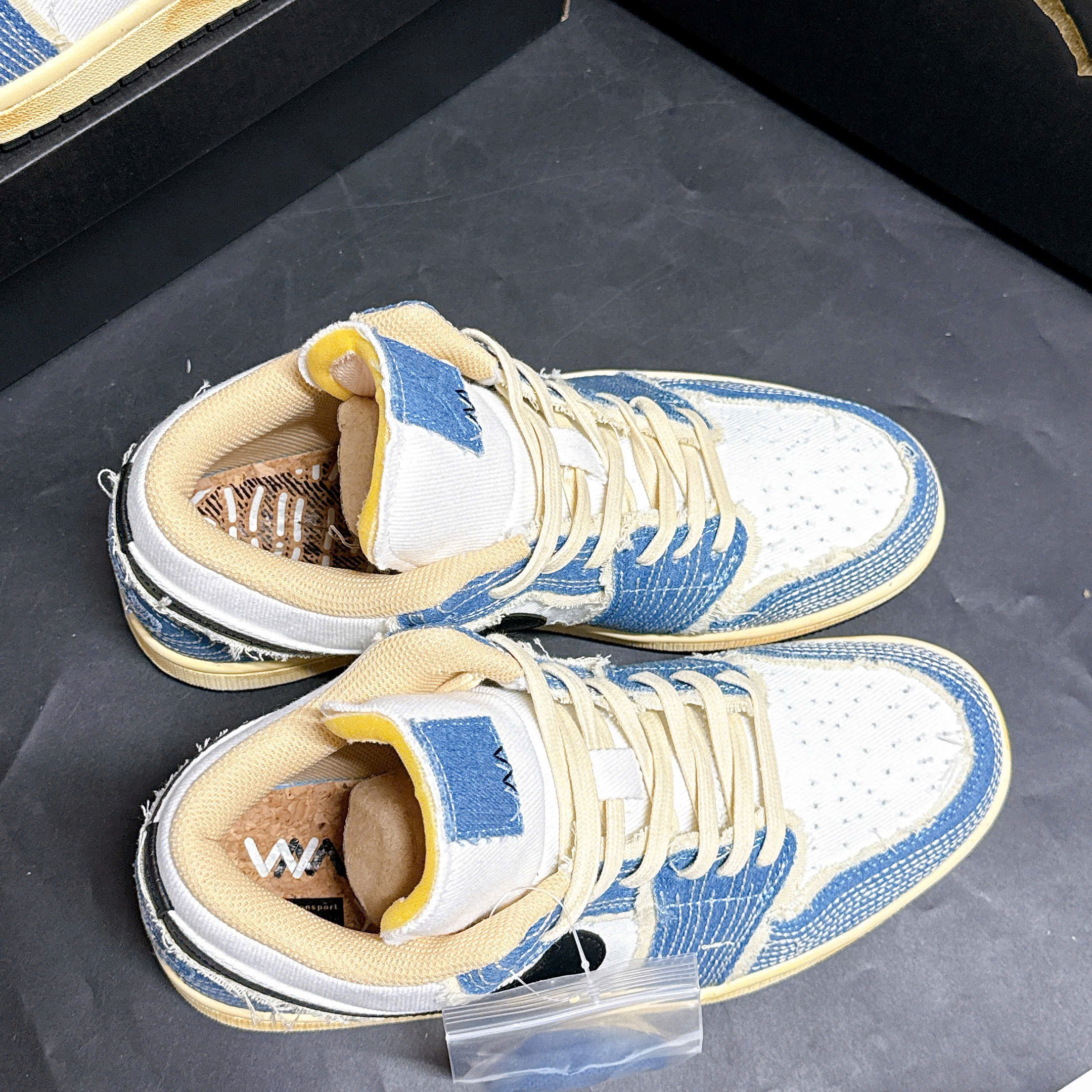 Giày Nike Air Jordan 1 Low ‘Sashiko Denim’ FN7670-493 Giay Nike Air Jordan 1 Low ‘Sashiko Denim FN7670 493 2