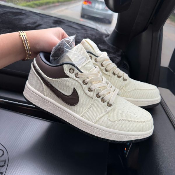 Giay Nike Air Jordan 1 Low Premium ‘Pale Ivory Baroque Brown IB8058 110 19