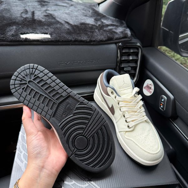 Giay Nike Air Jordan 1 Low Premium ‘Pale Ivory Baroque Brown IB8058 110 8