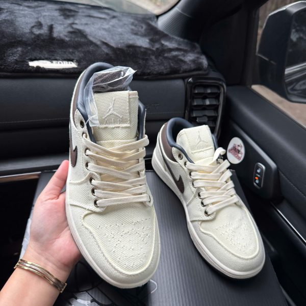 Giay Nike Air Jordan 1 Low Premium ‘Pale Ivory Baroque Brown IB8058 110 9