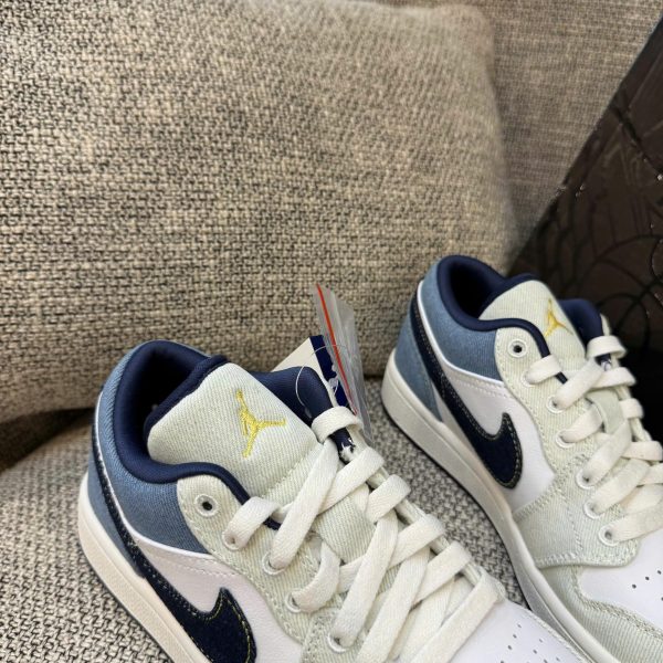 Giay Nike Air Jordan 1 Low SE ‘Light Denim Best Quality 10