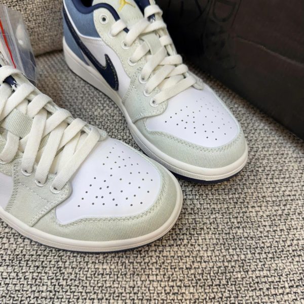 Giay Nike Air Jordan 1 Low SE ‘Light Denim Best Quality 6